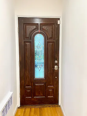 Rented by Mae Equities | media 12