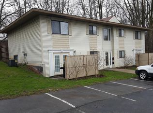 818 Carrier Creek Blvd NE APT 202, Grand Rapids, MI 49503