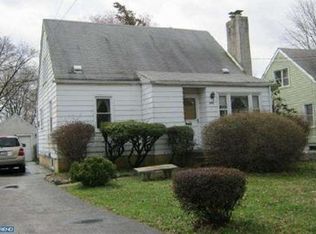 229 Meetinghouse Rd, Upper Chichester, PA 19014