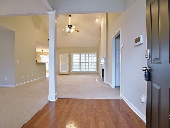3rd image of 7236 Wrenwood Dr