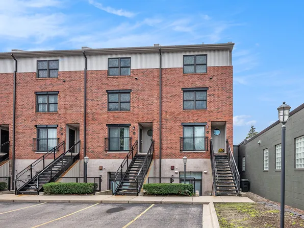 686 W Eleven Mile Rd #1, Royal Oak, MI 48067