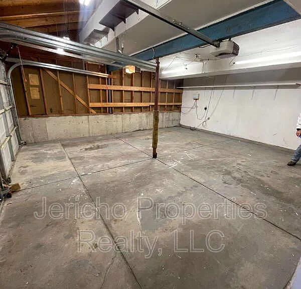1180 S Kline Way — Photo 33