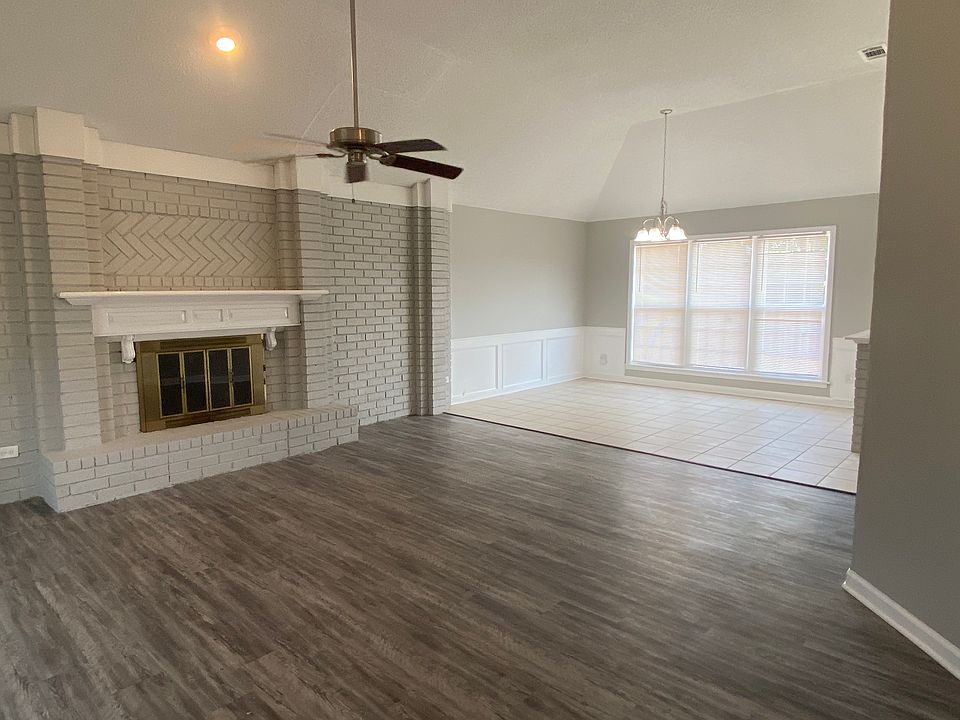 1st image of 6583 Birch Walk Dr