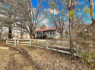 500 Bluebird Ln, Huntingdon, TN 38344