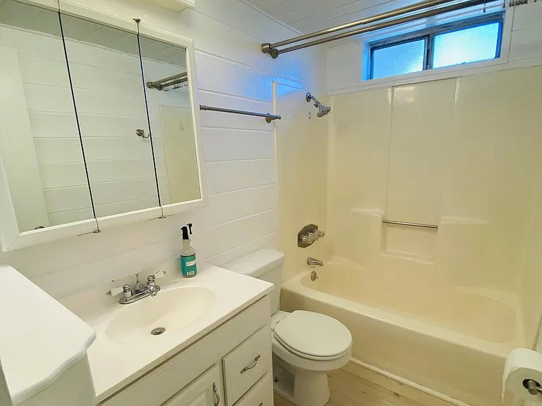 878 Pinon Ln — Photo 6