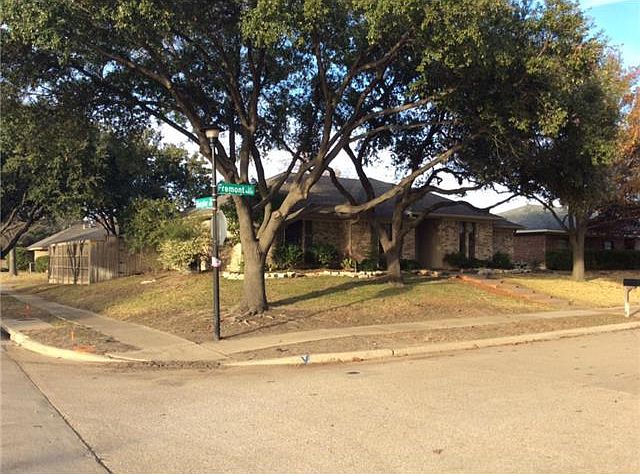 2nd image of 4453 Fremont Ln