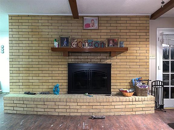 3rd image of 308 Forrest Ln