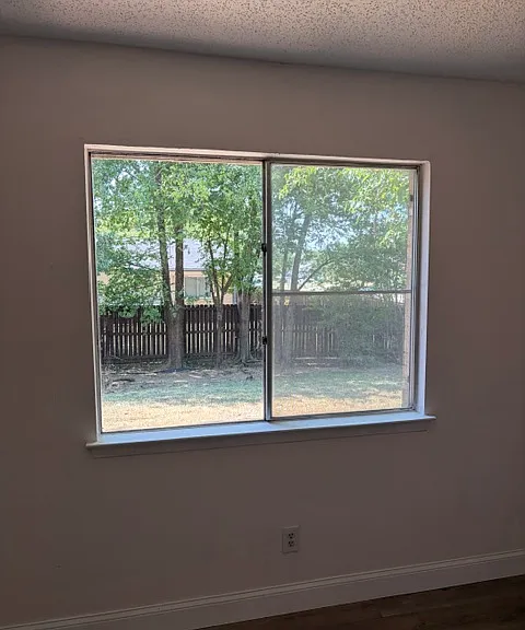 2524 Catalina Way — Photo 19