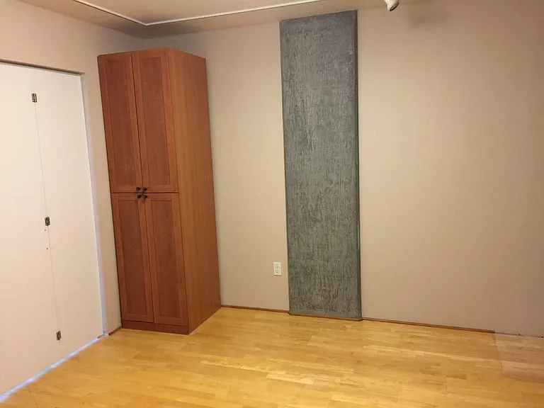 411 NW Flanders St #605 — Photo 12