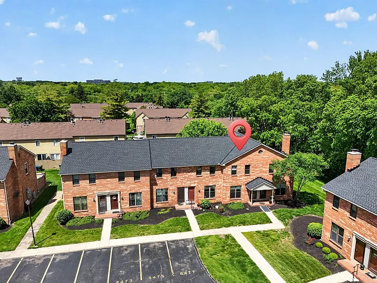 6477 Brookedge Ct — Photo 1