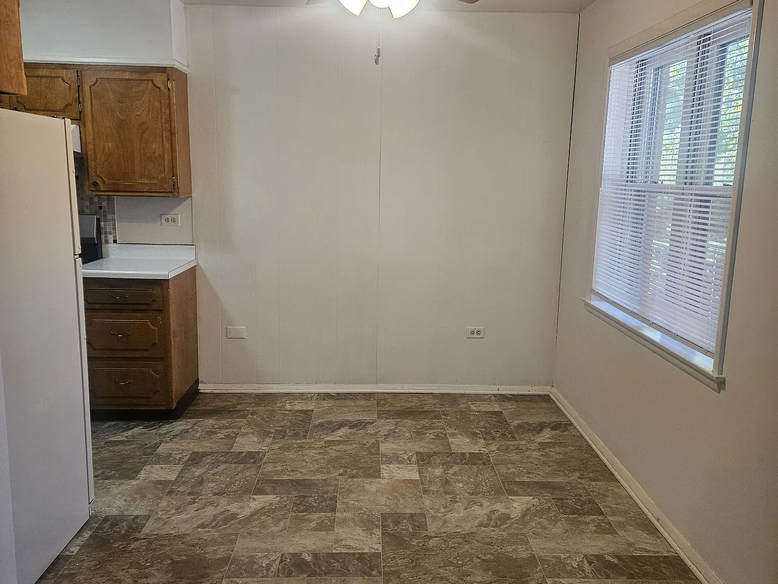 417 W Jefferson St — Photo 3