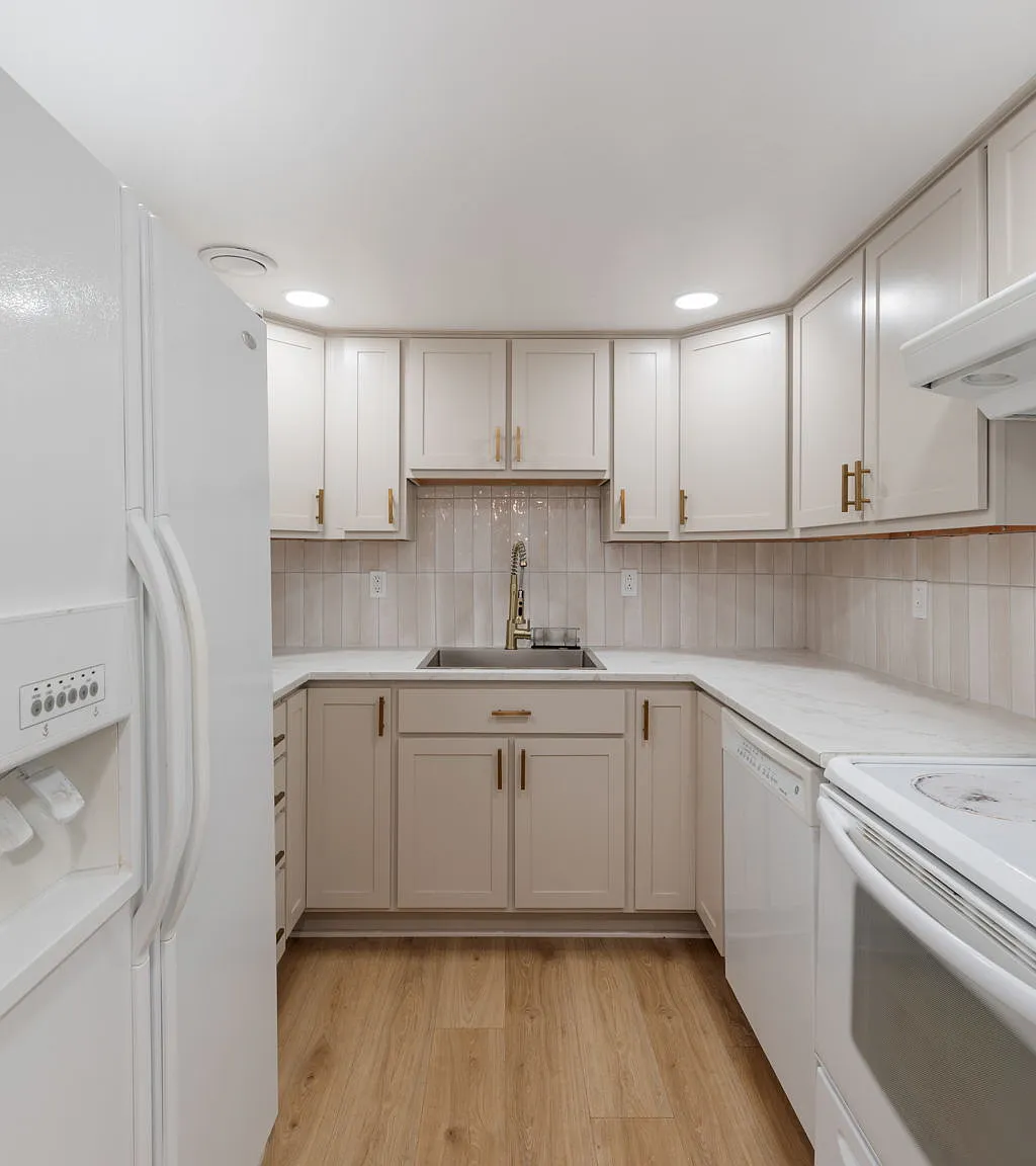 21 Vaughns Gap Rd — Photo 3