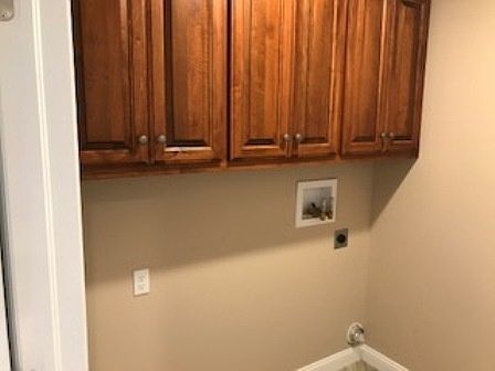 2nd image of 427 Emeril Ct