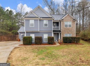 439 Vinings Ct, Winder, GA