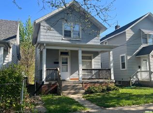1107 E Republic St, Peoria, IL