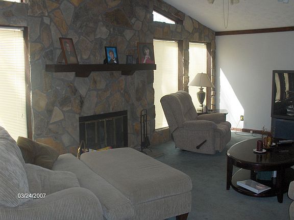 Greatroom with fireplace