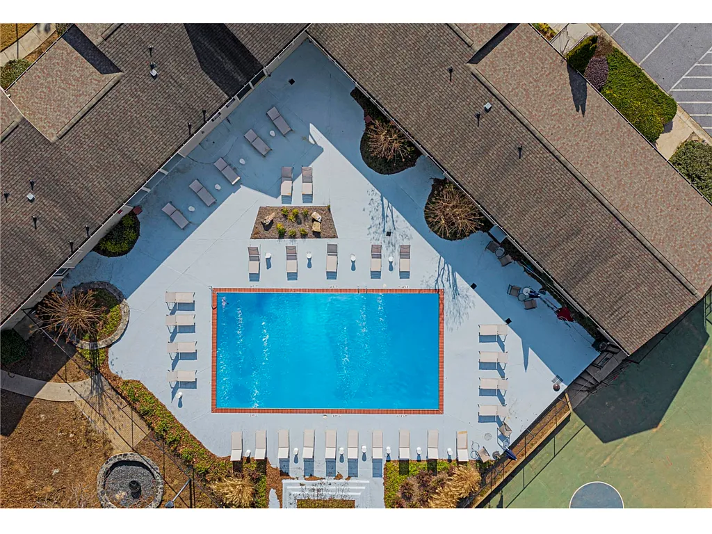 Building Photo - Springdale Glen