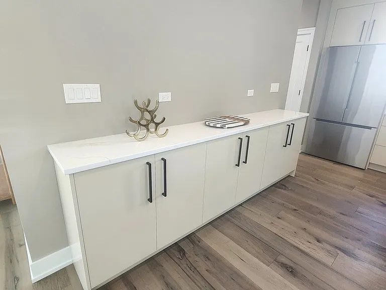 154 Oak St — Photo 5