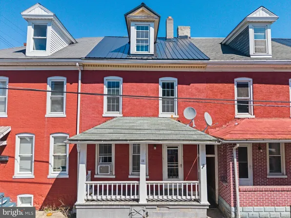 14 Marble St, Lewistown, PA 17044