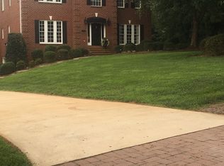 7363 Fox Chase Dr, Trinity, NC 27370