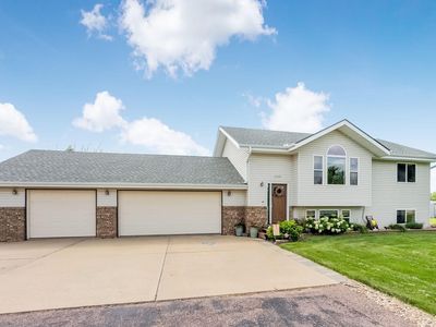 27295 Sequoia Ave, Tea, SD, 57064