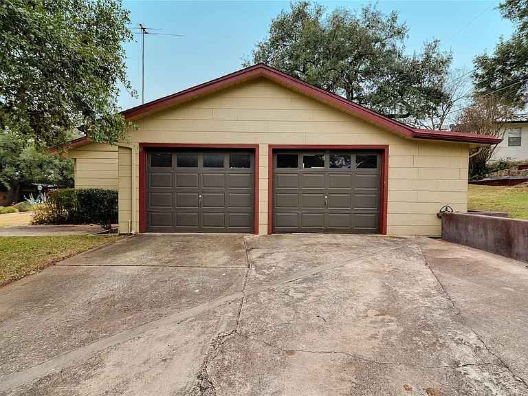 2300 Rebel Rd — Photo 24