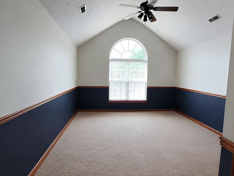 705 Charlie St — Photo 4