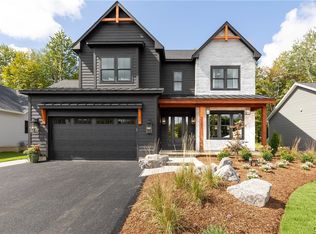 3381 Hickory Knoll Ln, Baldwinsville, NY 13027