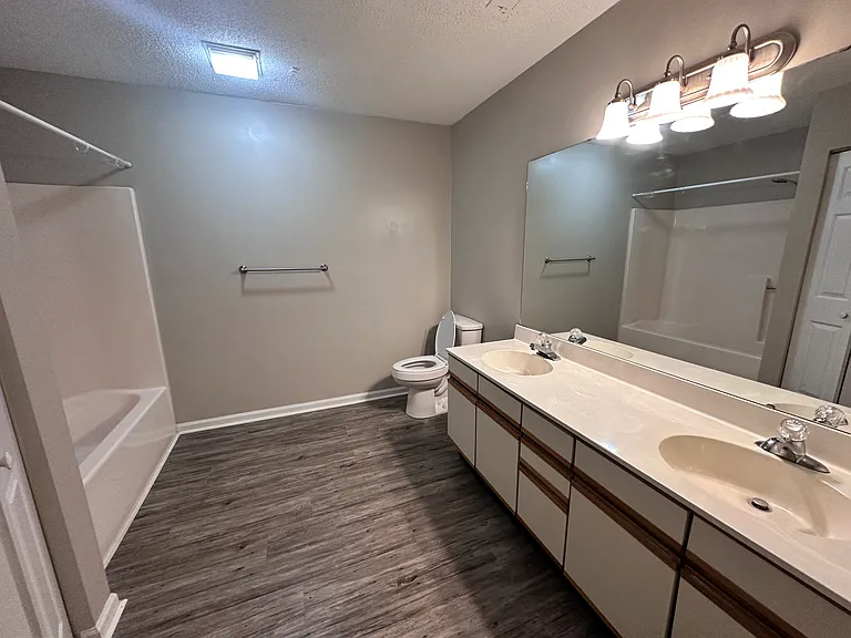 6536 Valene Ct — Photo 8