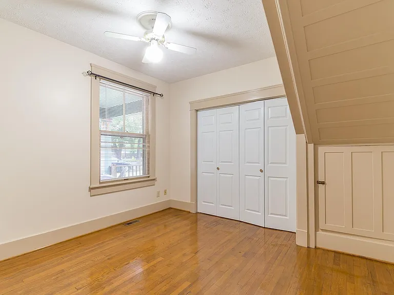 803 Phillips Ave #1 — Photo 10