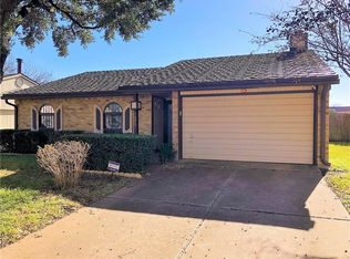 7202 Christie Ln, Dallas, TX 75249