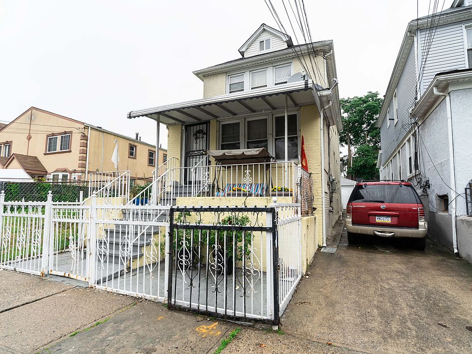 1st image of 10749 156th St