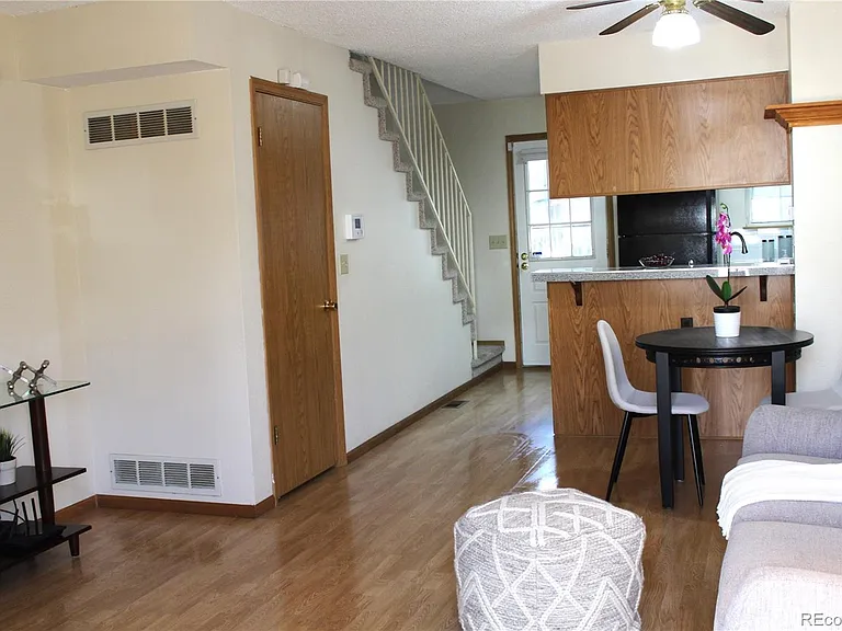 10515 W Dartmouth Ave — Photo 4