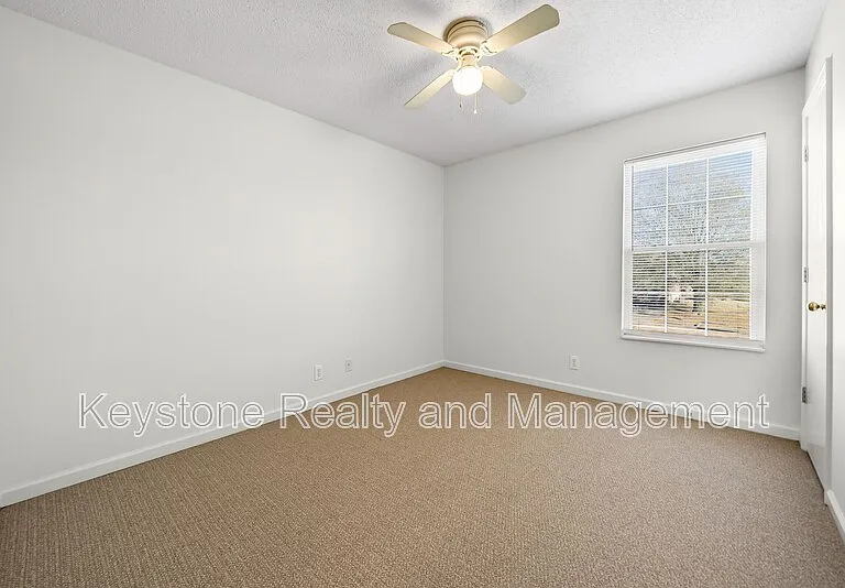 3312 Royster Ln #B — Photo 13