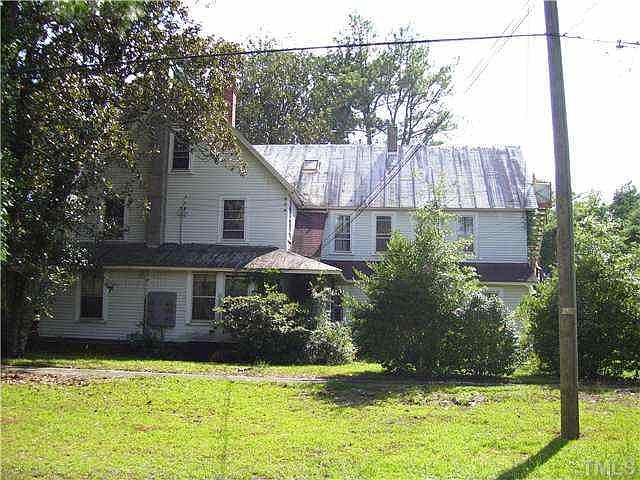 2nd image of 380 N Page St