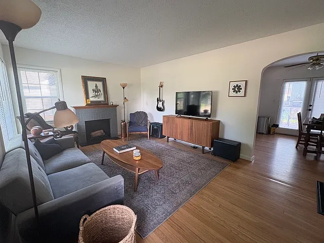 1118 Pomeroy St — Photo 4