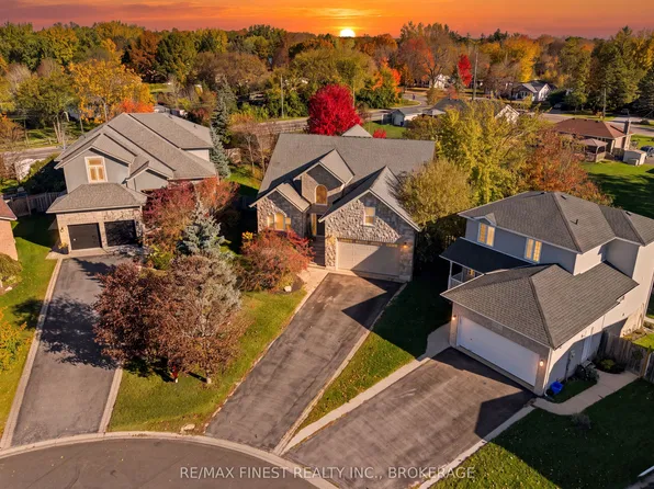141 Benjamin Ct, Loyalist, ON K7N 2A2