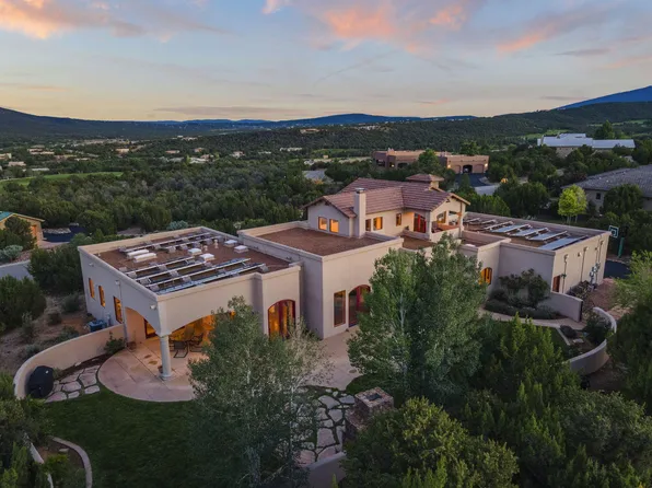 46 Rain Dance Rd, Sandia Park, NM 87047