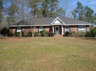 34 Rockwood Dr, Hattiesburg, MS 39402