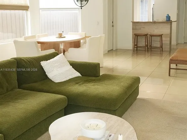 1139 NE 3rd Ave, Fort Lauderdale, FL 33304