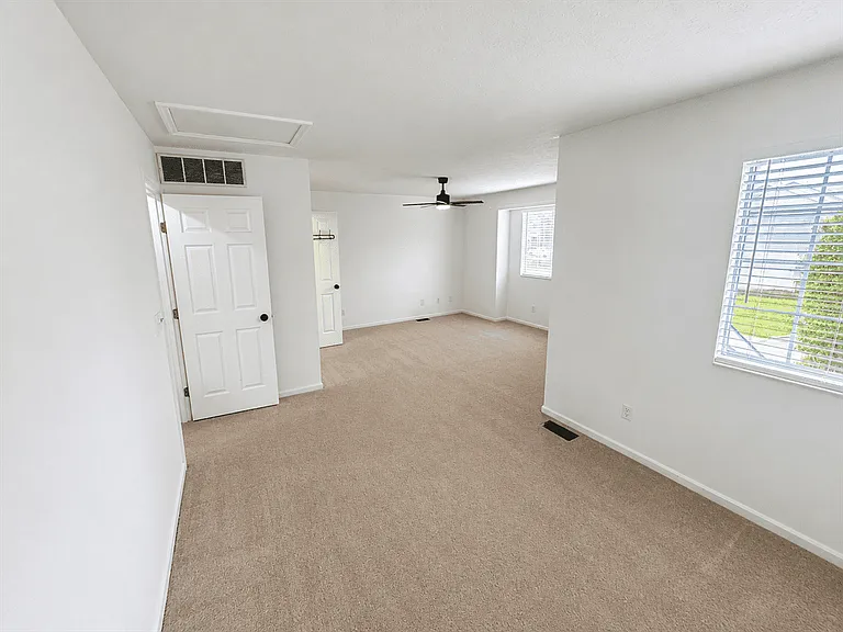 5258 Bay Pointe Dr — Photo 13