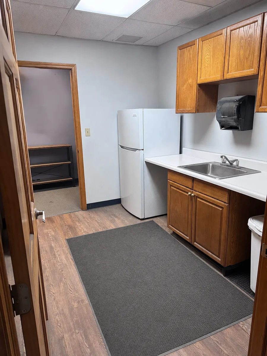 Building Photo - 786 Terrace Blvd #4B