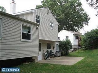 10 McLaughlin Dr, Doylestown, PA 18901