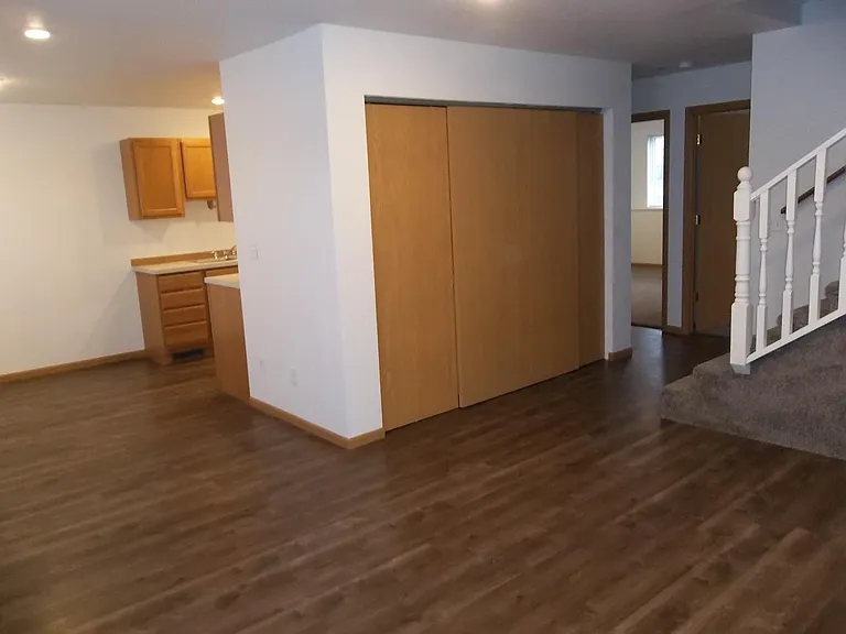 1502 Flynn Ln #B — Photo 12