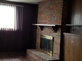 1327 W Kemper Rd, Cincinnati, OH 45240