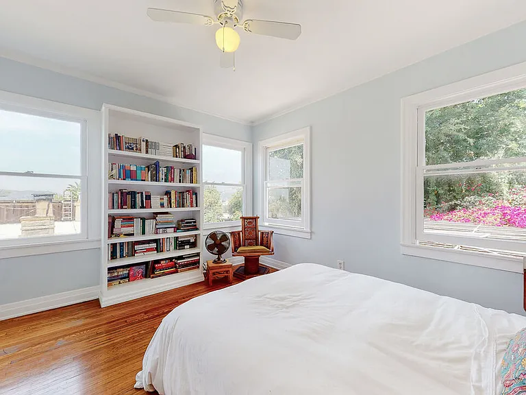 3627 Crestmont Ave — Photo 32