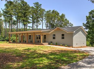 1028 Happy Hill Rd, Carrollton, GA 30116