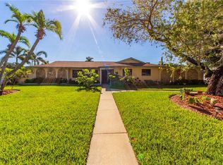 6705 Cardinal Dr S, Saint Petersburg, FL 33707