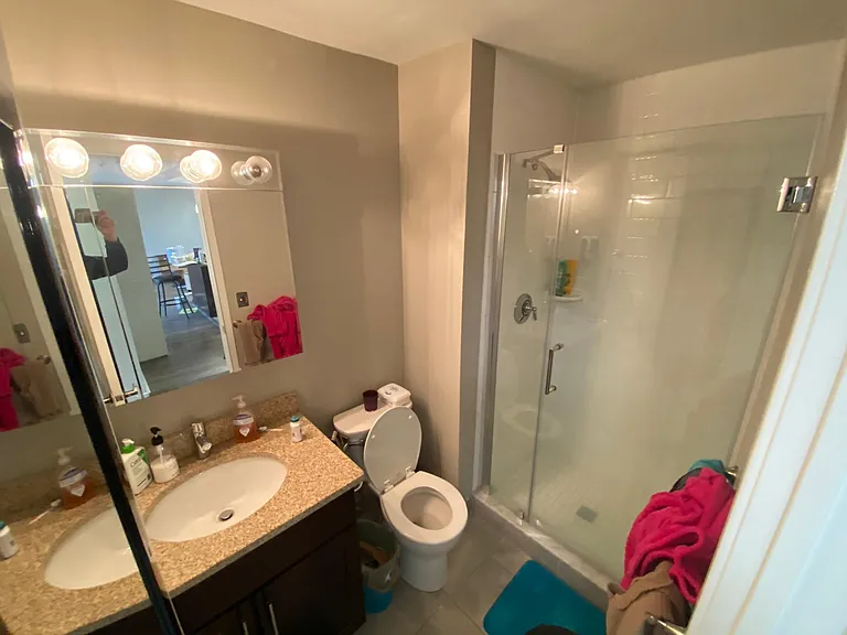 1114 Beacon St — Photo 2