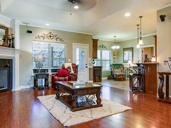 4th image of 17 Copper Creek Cir